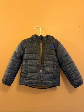 The North Face Kids Navy and Black Puffer Jacket